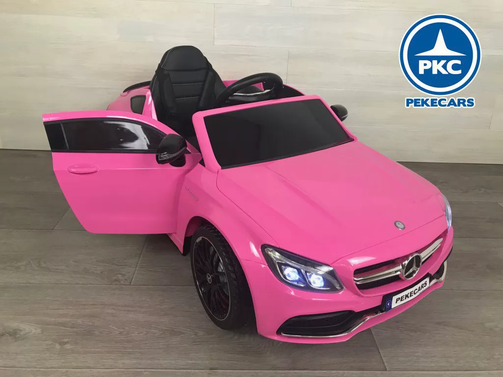 Coche eléctrico para niños Mercedes C63 Rosa vista 3/4