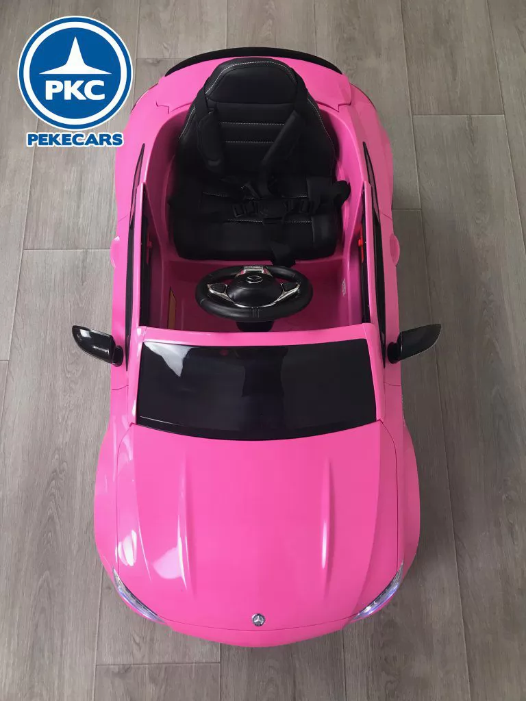 Coche eléctrico para niños Mercedes C63 Rosa vista picada