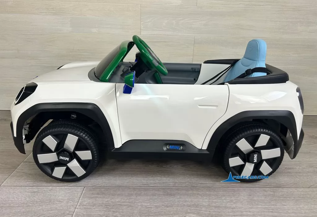 MINI ACEMAN 12V 2.4G Blanco lateral