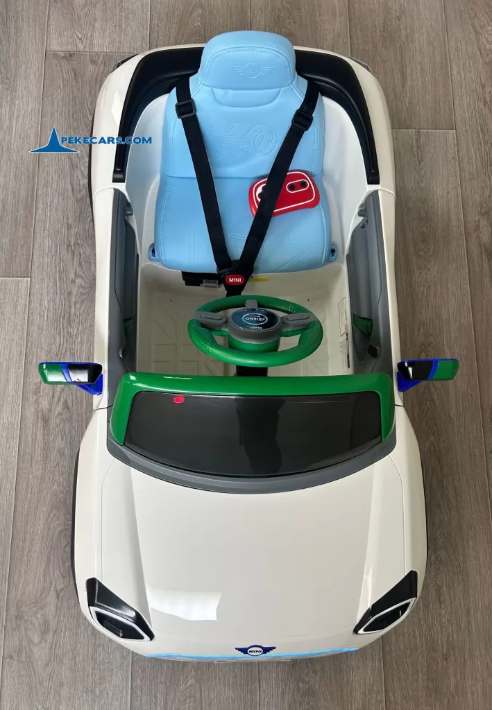 MINI ACEMAN 12V 2.4G Blanco vista arriba