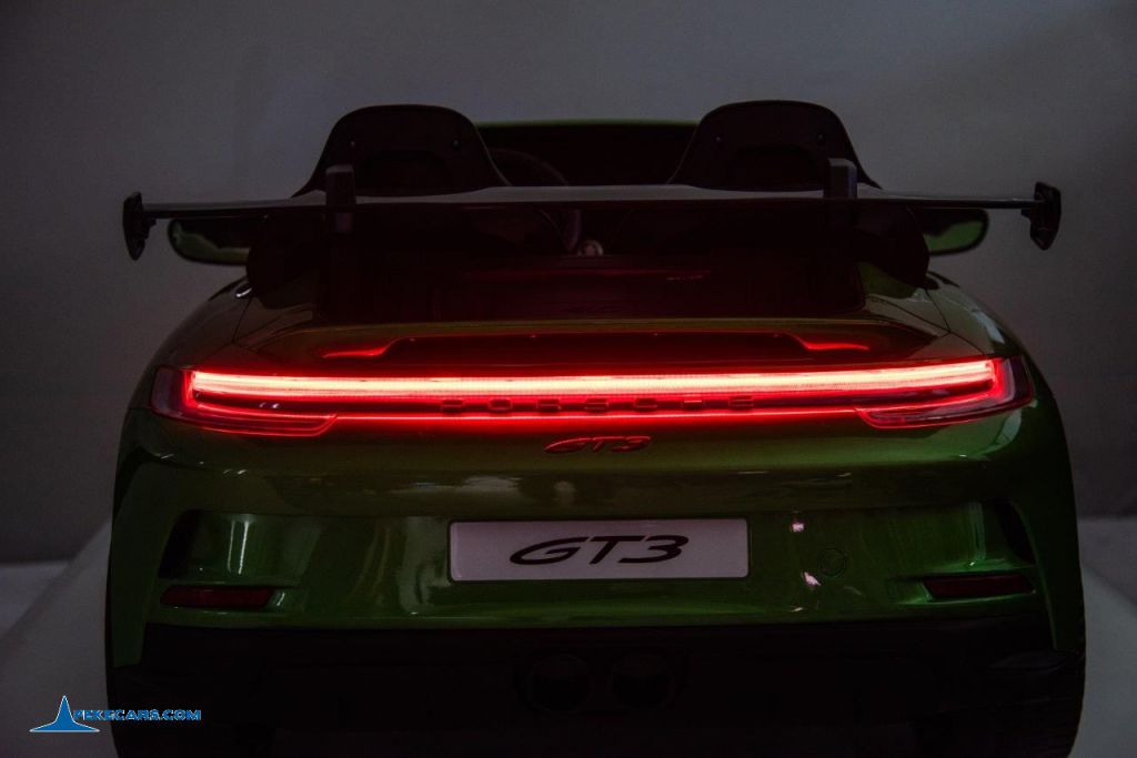 Porsche 911 GT3 24V 2 Plazas 2.4G Verde Metalizado luces traseras