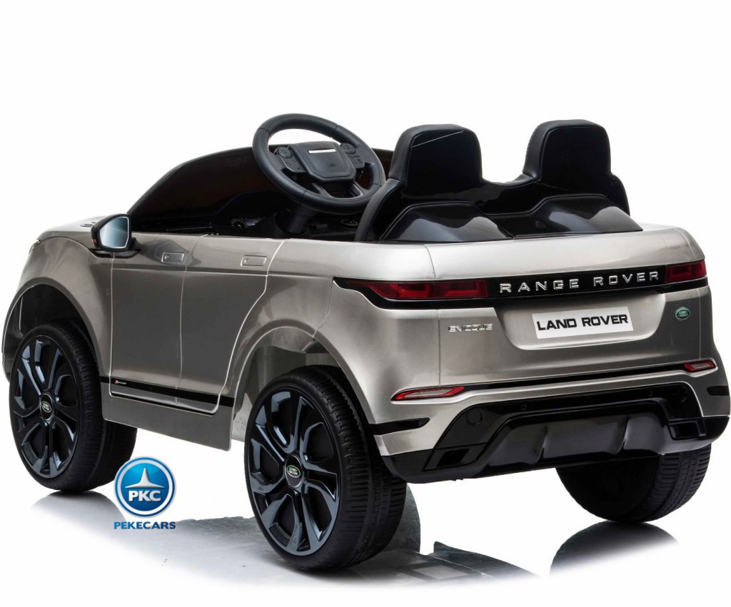 Range Rover Evoque con MP4 12V 2.4G Plata Metalizado perspectiva trasera