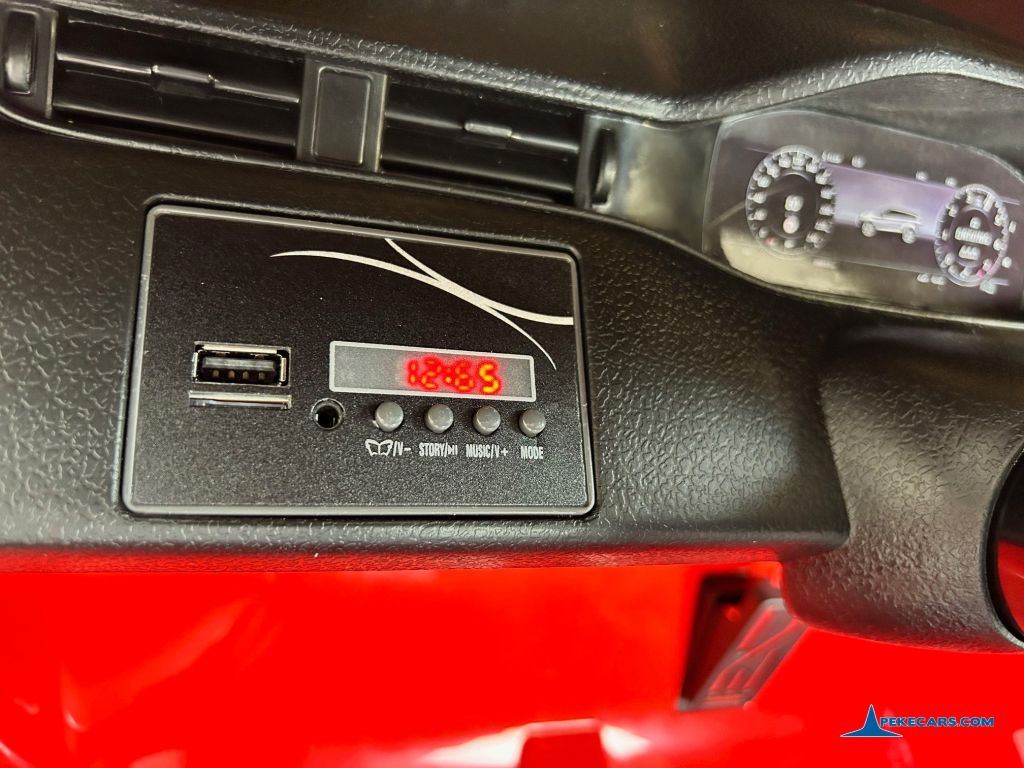 Range Rover Evoque 12V 2.4G Rojo display sonido