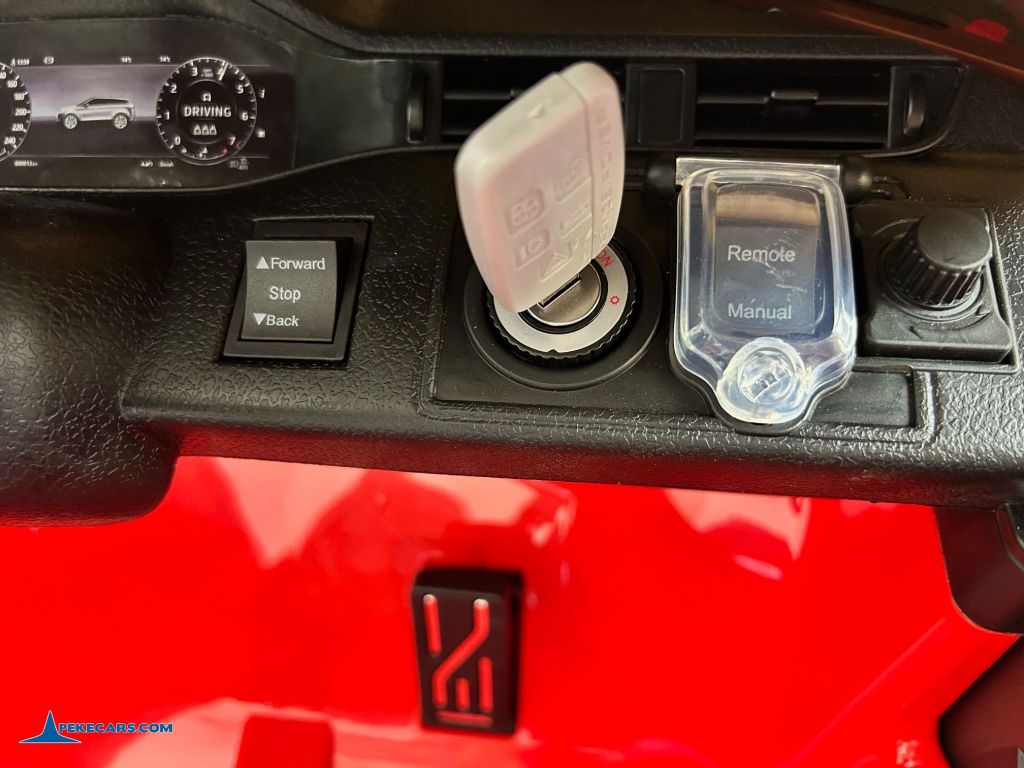 Range Rover Evoque 12V 2.4G Rojo salpicadero