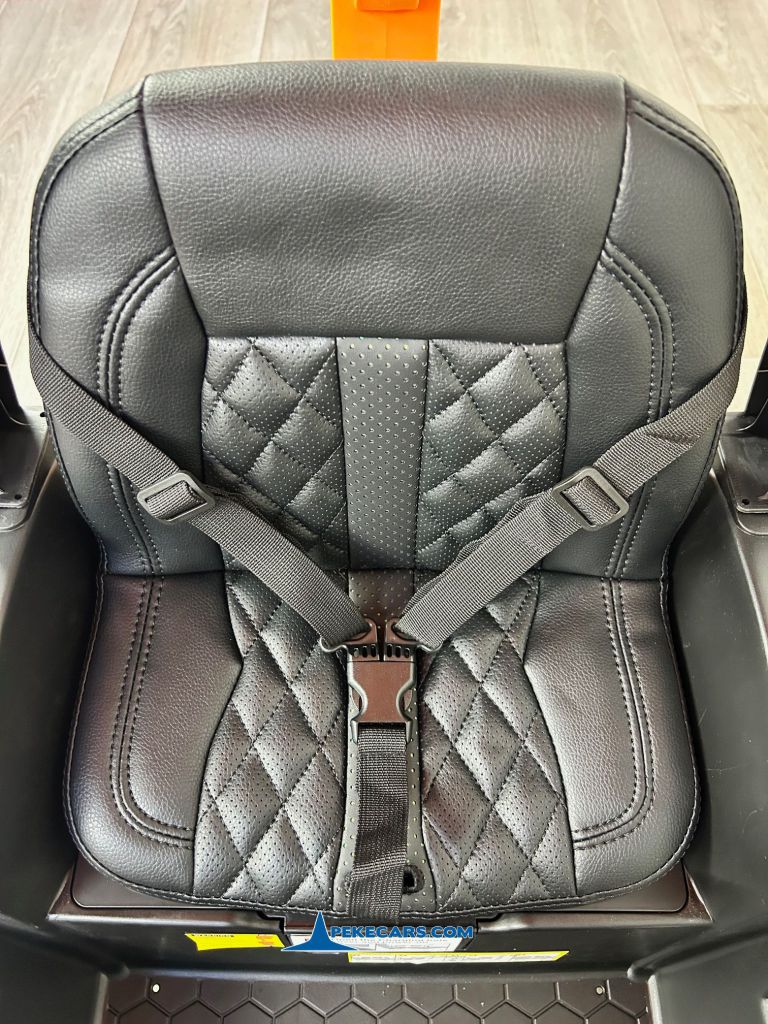 Retroexcavadora JCB 12V 2.4G Amarilla