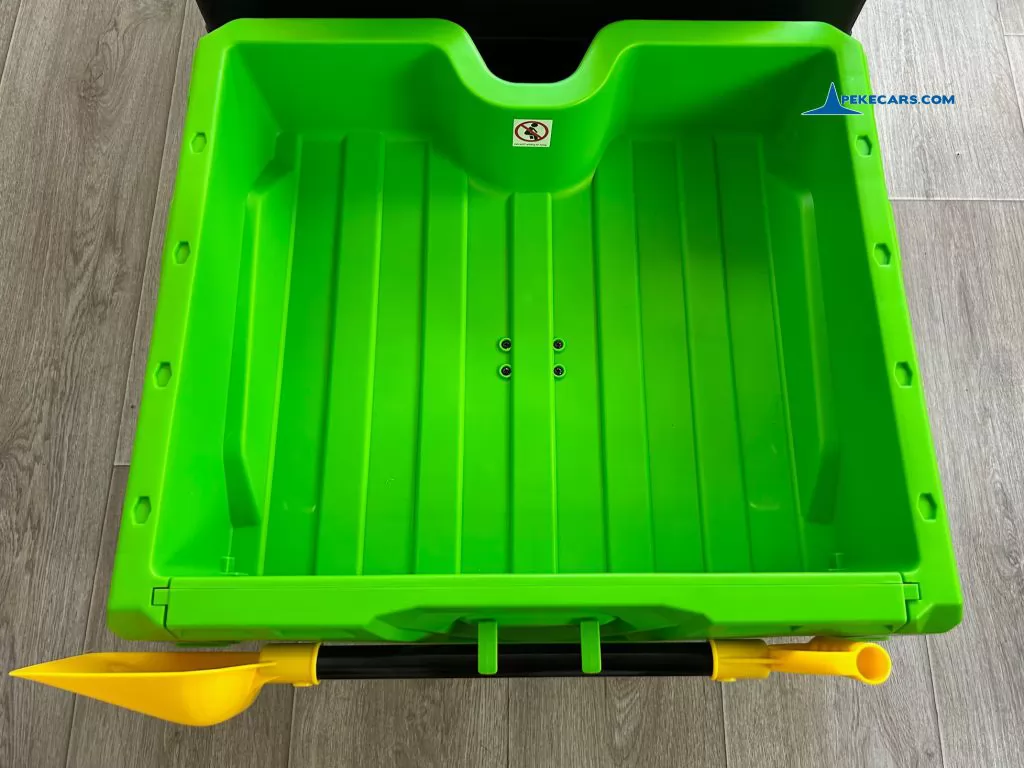 Todoterreno Pick-up Racing 24V 2.4G Verde detalle remolque