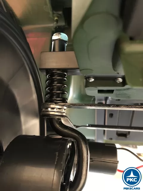 Jeep eléctrico para niños Willys Army a control remoto