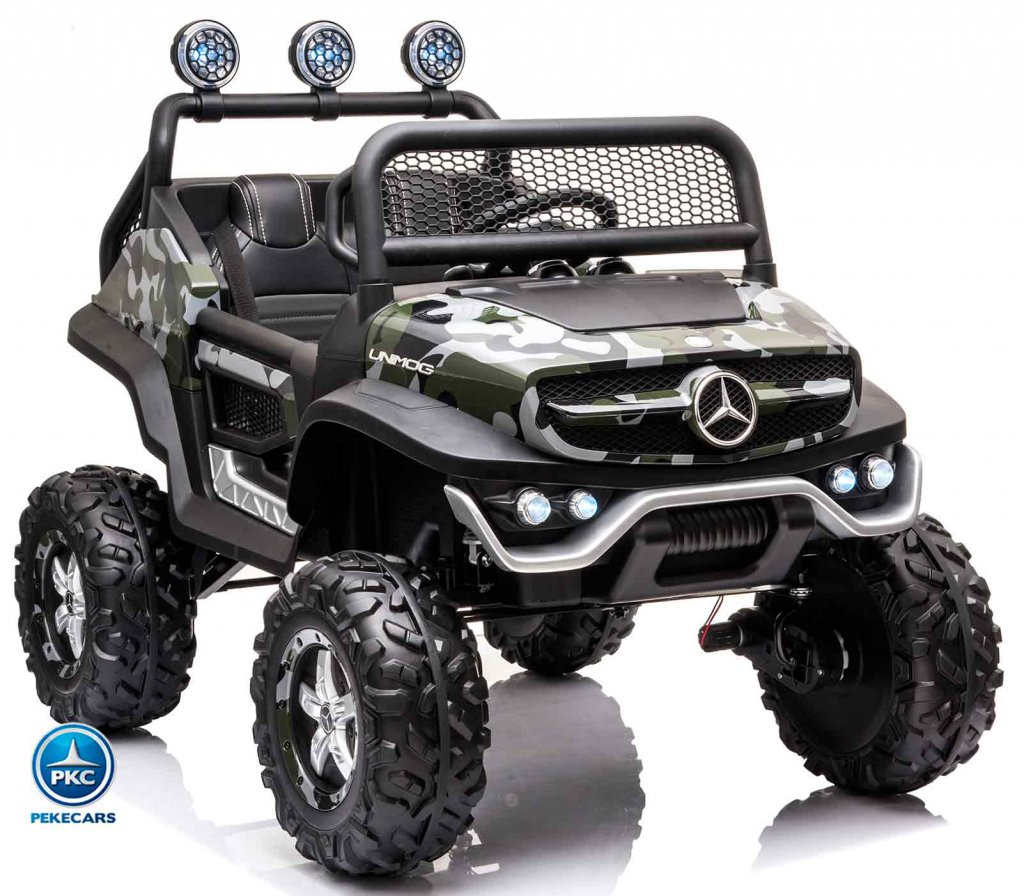 Mercedes Unimog JL199 camuflaje vista de lado derecho