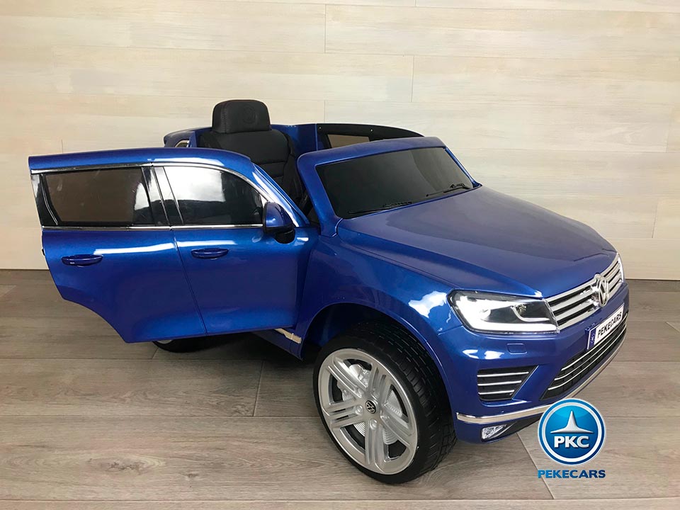 Coche electrico para niños Volkswagen Touareg MP4 Azul Metalizado vista de lado