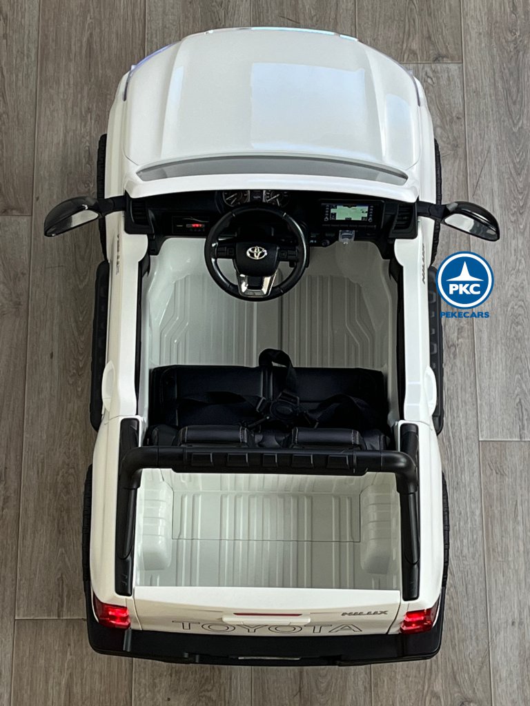 Toyota Hilux 12v 2,4Ghz blanco