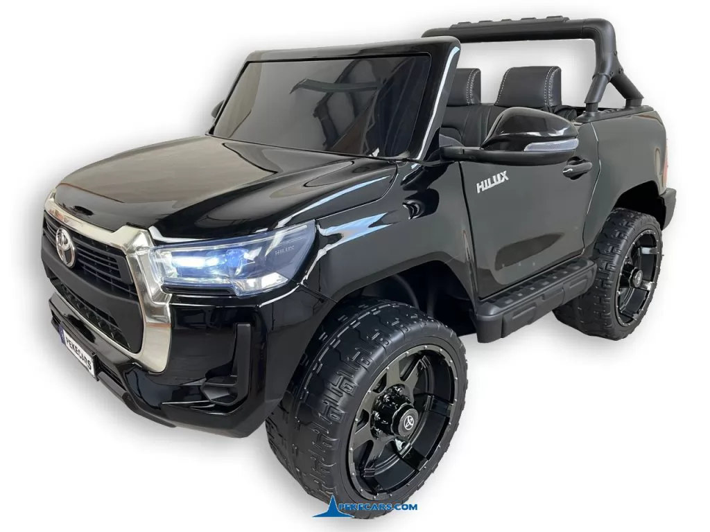 Toyota Hilux 12v 2.4G Negro Metalizado con Pantalla Tactil MP4