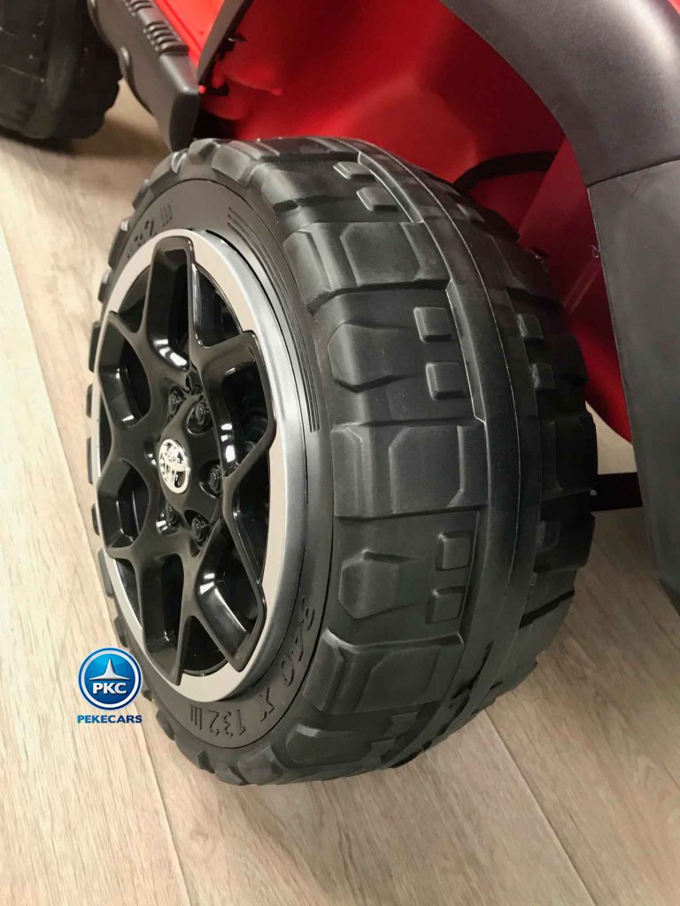 Toyota Hi-lux 12v 2,4Ghz rojo vista rueda delantera
