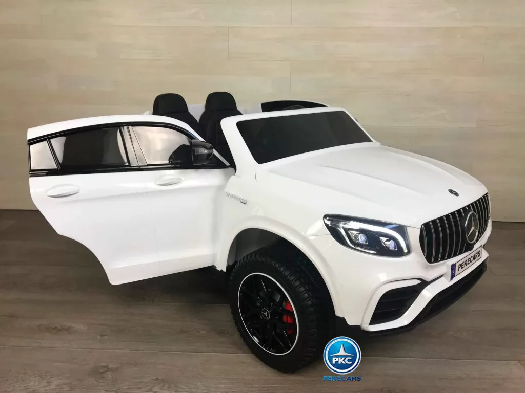 Coche electrico infantil GLC G35 Blanco vista vista de lado con puerta abierta