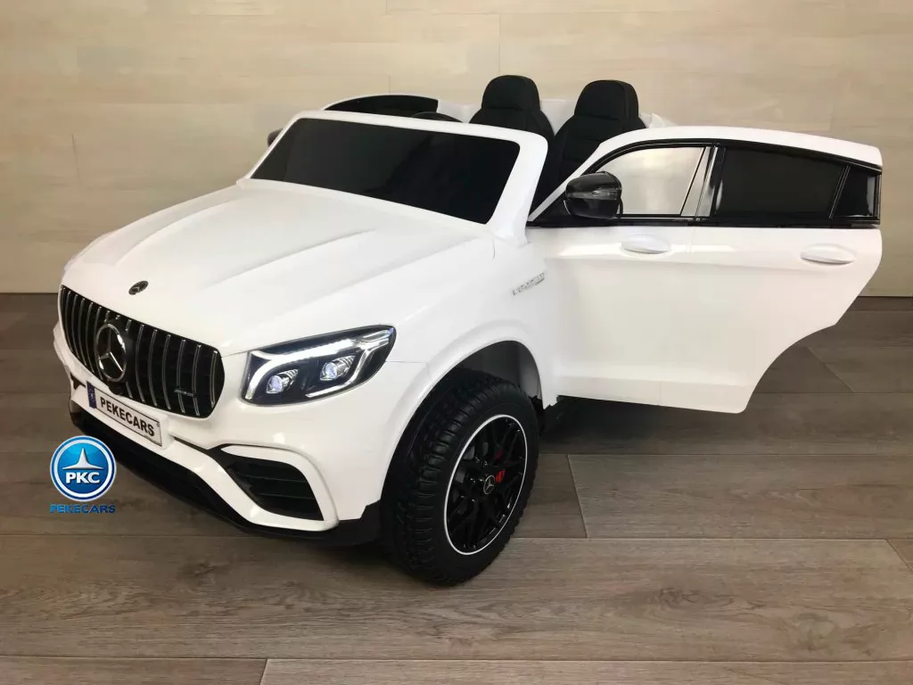 Coche electrico infantil GLC G35 Blanco vista lateral con puerta abierta izquierda