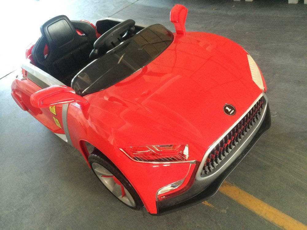 Mercedes para niños future style auto open doors 12V rojo Pekecars
