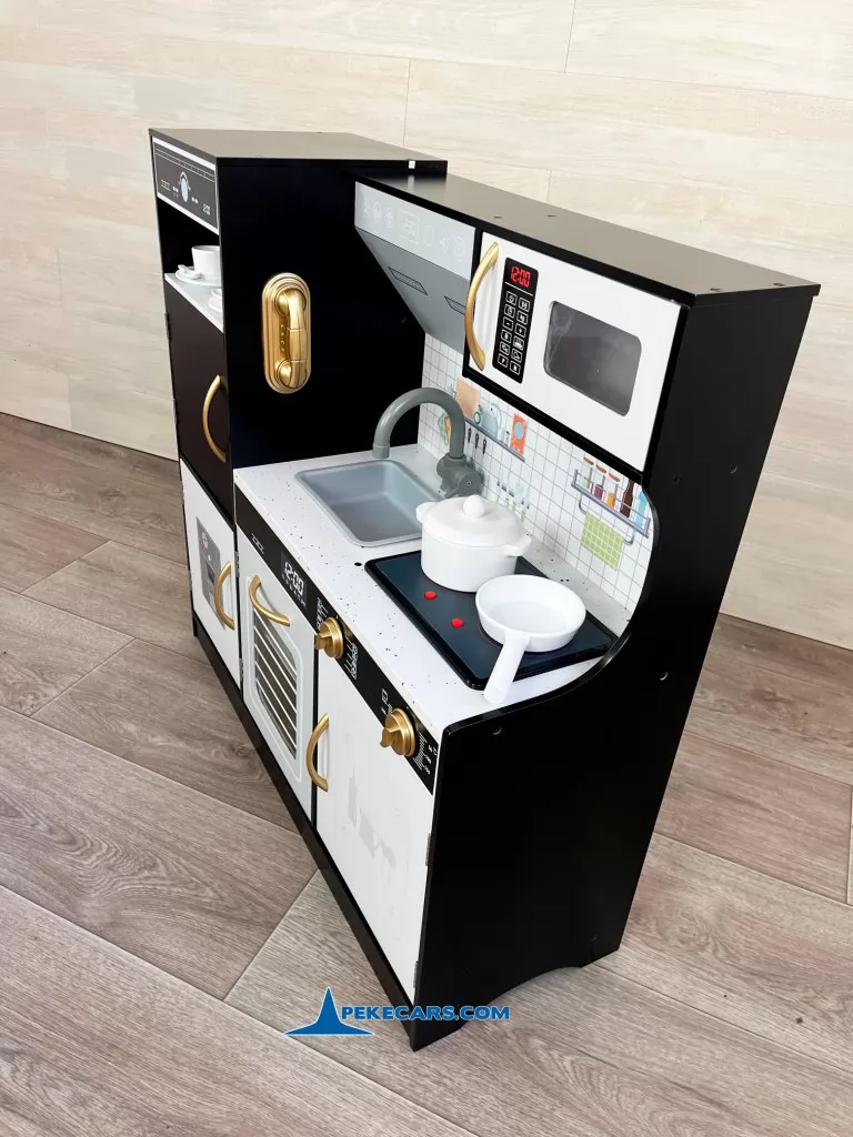 cocina de juguete de madera cafetera negra accesorios vista derecha