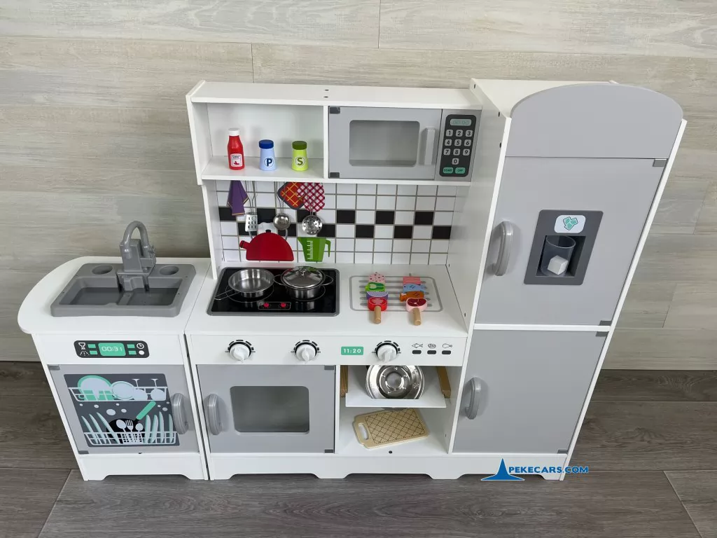 cocina de juguete gris blanca