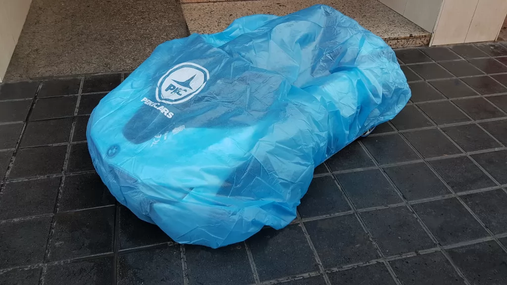 Funda para vehículos eléctricos para niños Pekecars