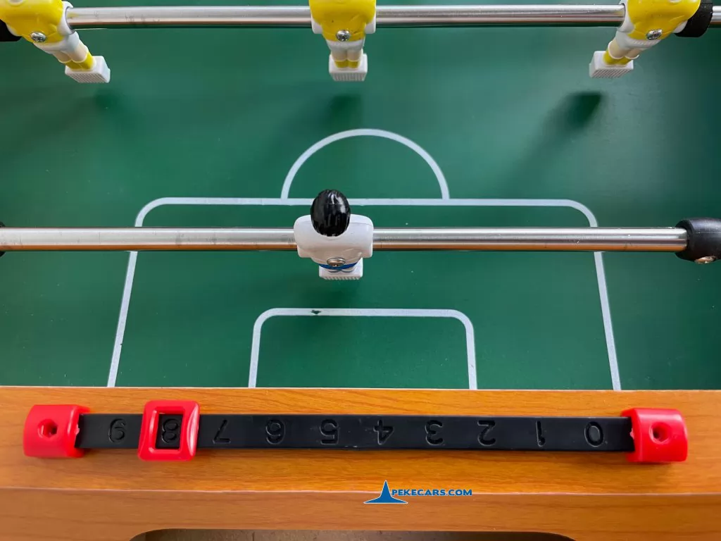 Futbolin Compacto de Madera Pekecars detalle portero