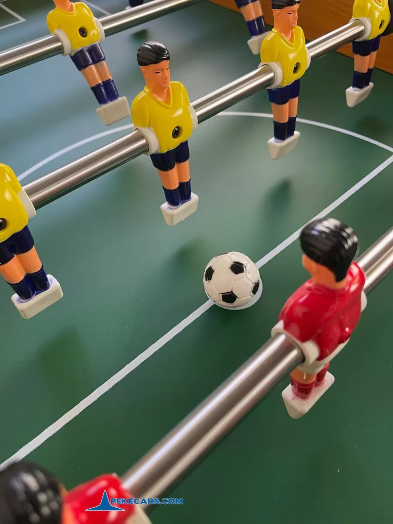 Futbolin de Madera Plegable Pekecars detalle