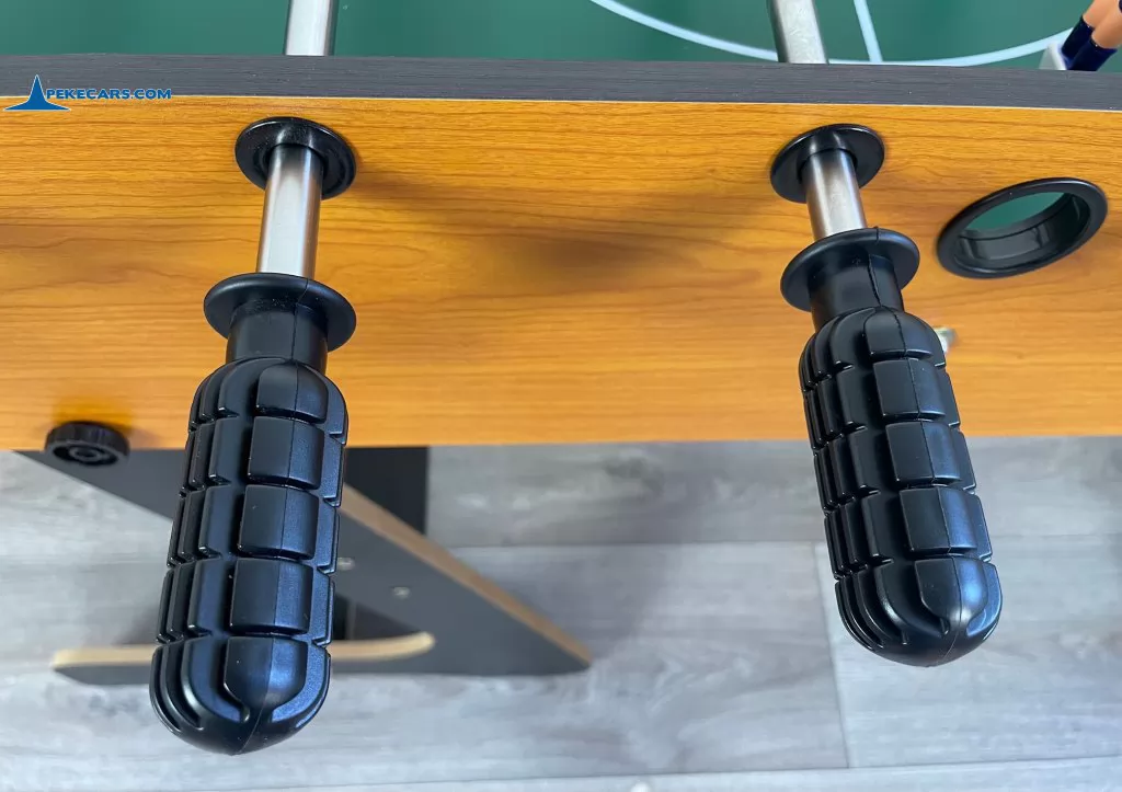Futbolin de Madera Plegable Pekecars mandos