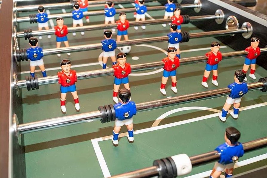 Futbolín Silver con piernas separadas - jugadores