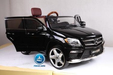 Mercedes GL63 version superior negro Pekecars