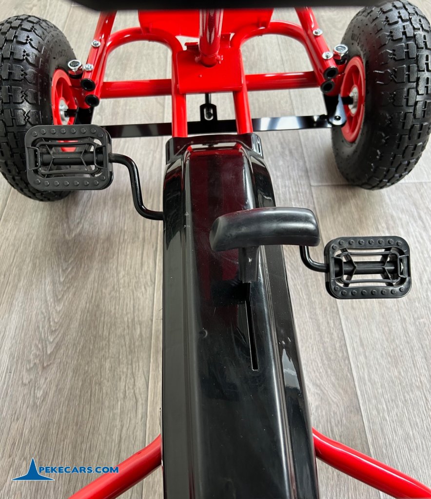 Kart a pedales Champion Red Edition palanca