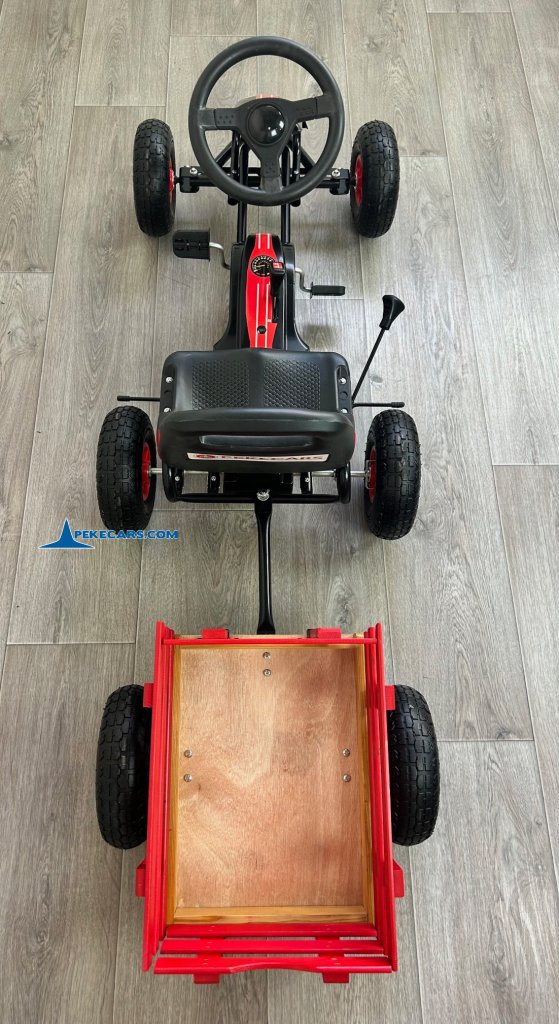 Kart de pedales GC001 negro con remolque