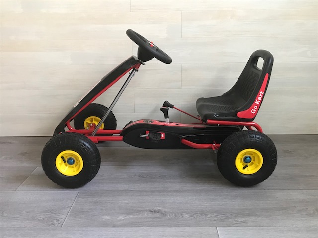 Kart de pedales GC001 rojo lateral
