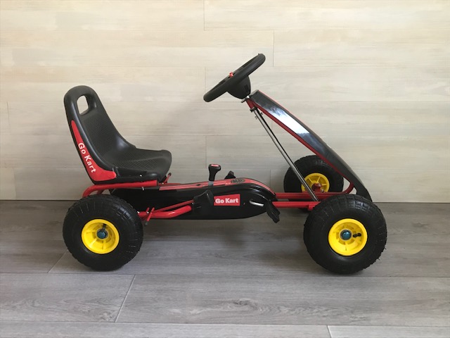 Kart de pedales GC001 rojo lateral