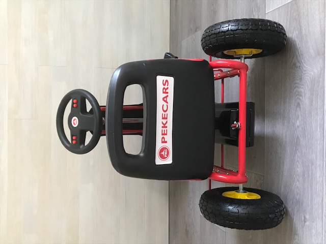 Kart de pedales GC001 rojo trasera