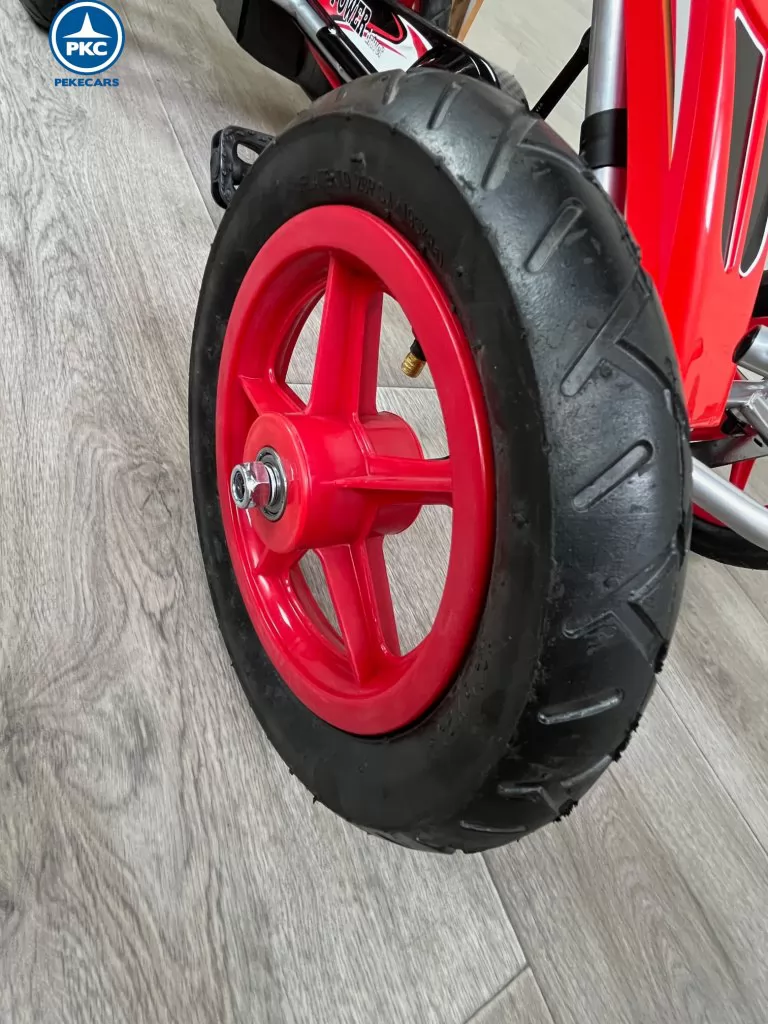 Kart a pedales deportivo rojo rueda