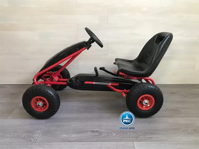 Kart a pedales Champion Black Edition