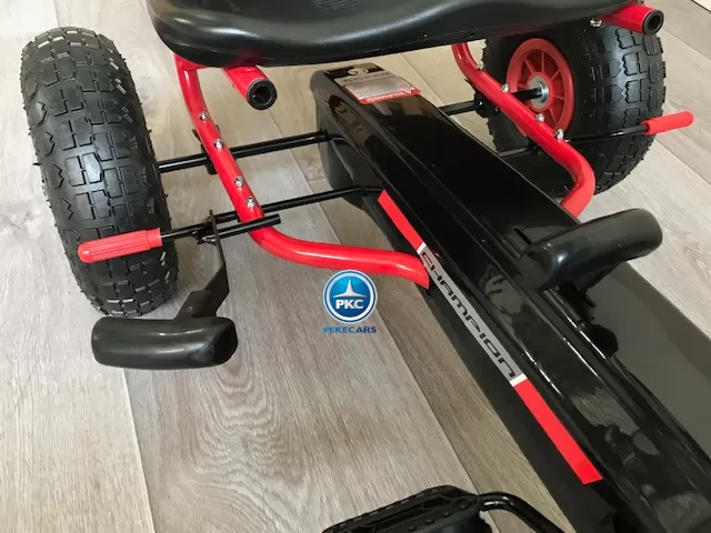 Kart a pedales Champion Black Edition