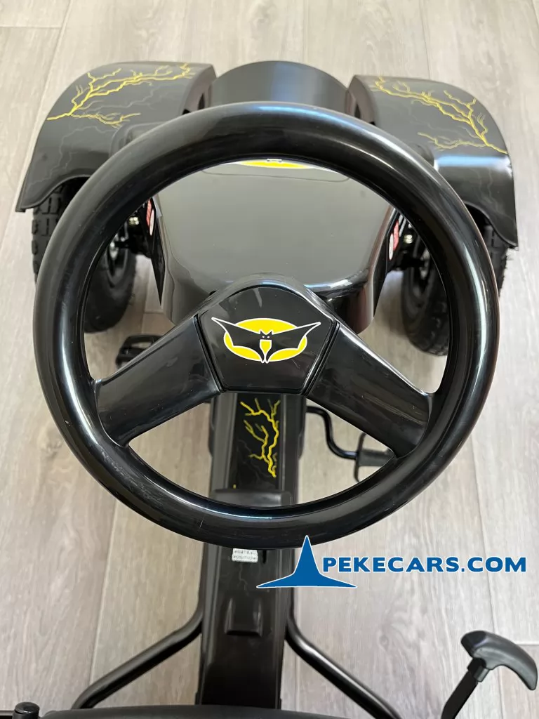 Kart a Pedales Hombre Murciélago Negro