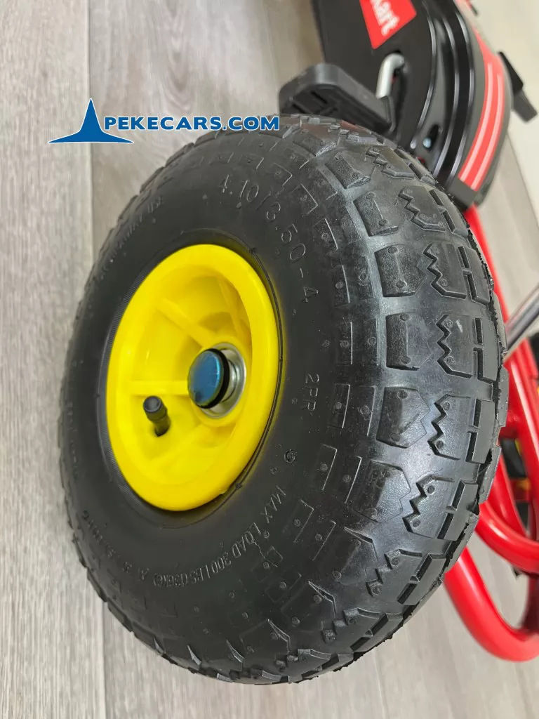 Kart de pedales GC001 rojo ruedas