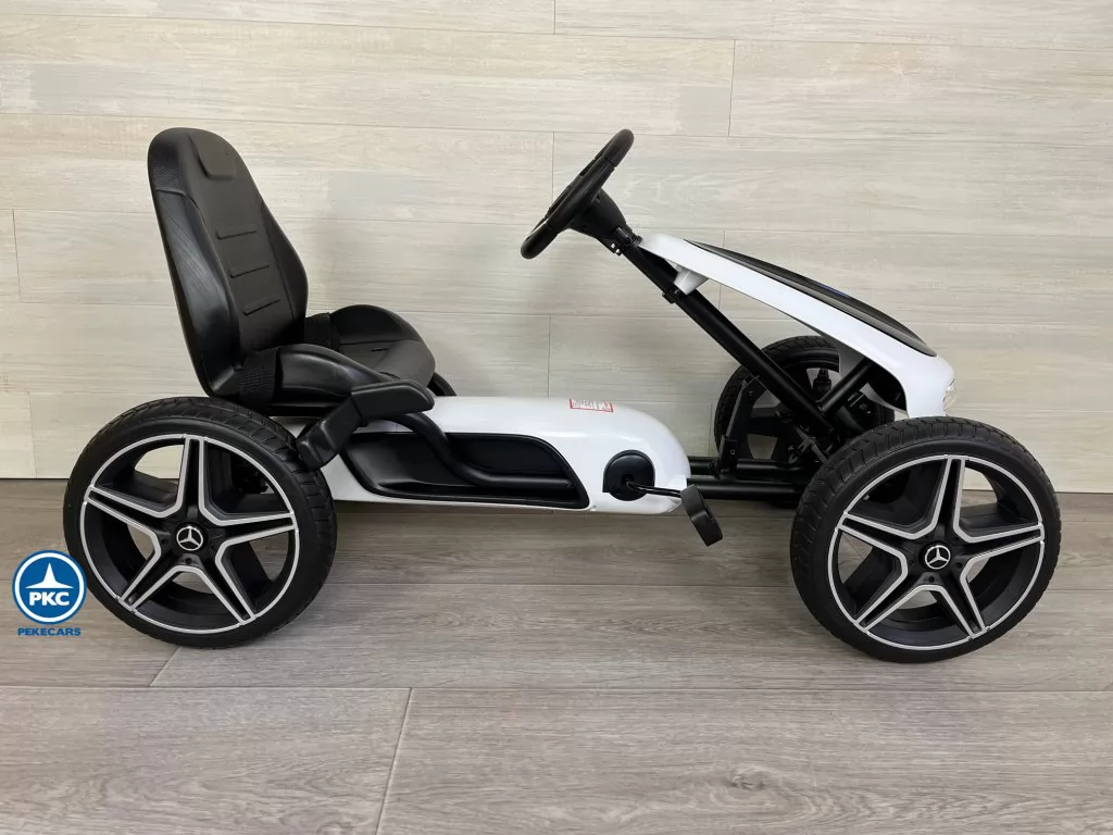 Kart a pedales Mercedes Blanco infantil