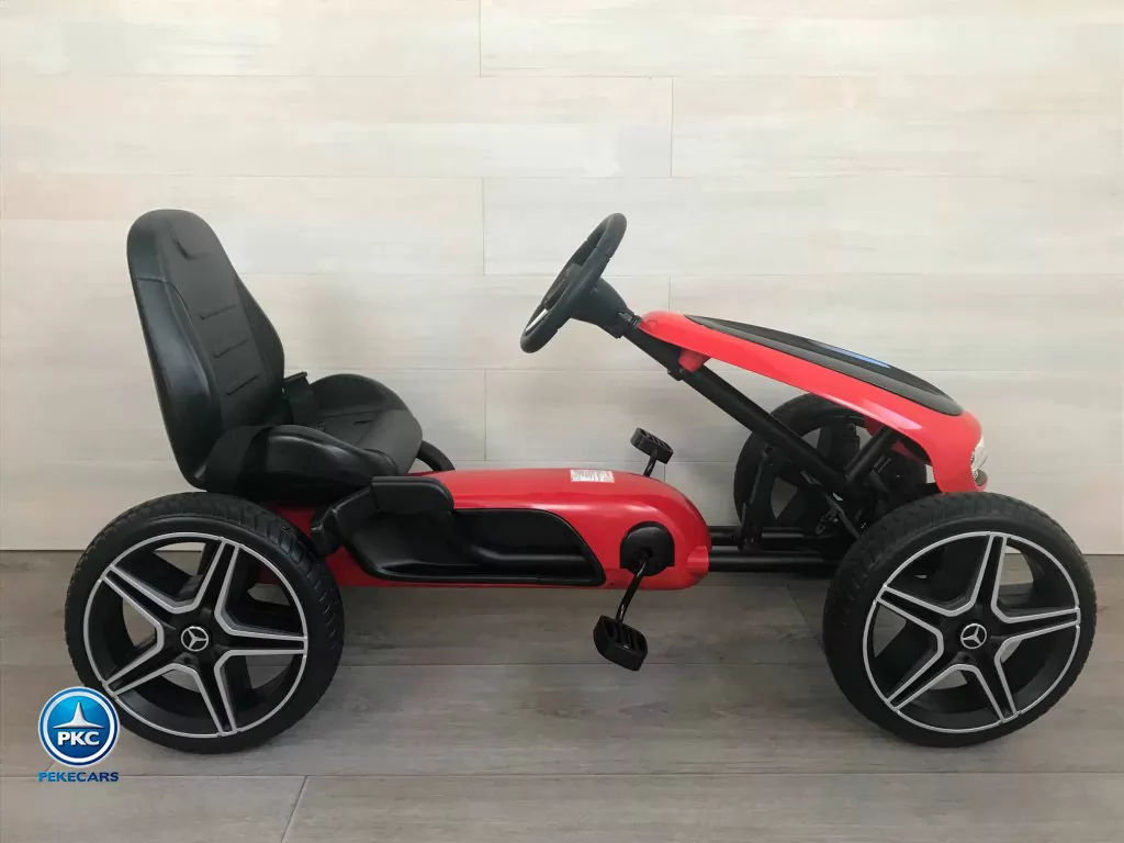 Kart a pedales Mercedes Rojo vista latera