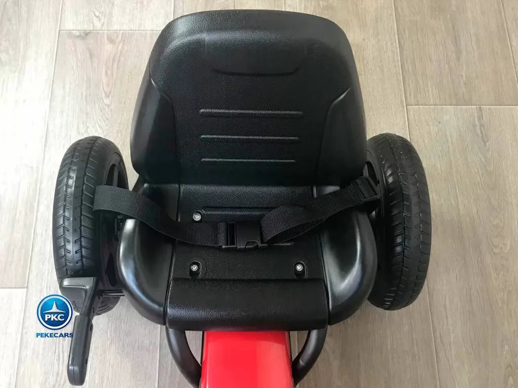 Kart a pedales Mercedes Rojo vista asiento