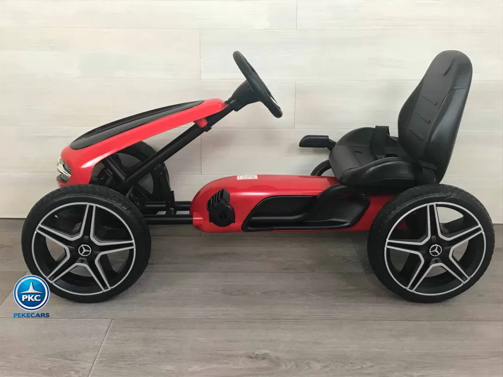 Kart a pedales Mercedes Rojo vista lateral izquierdo