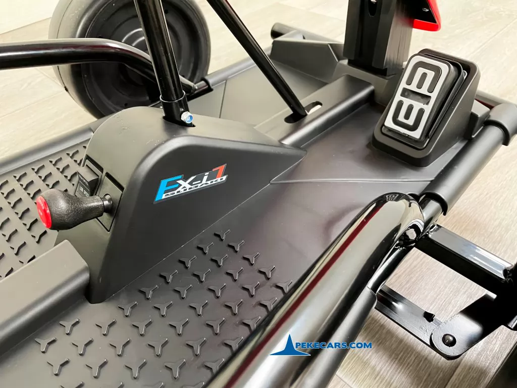 Kart electrico FX-I rojo pedal aceleracion