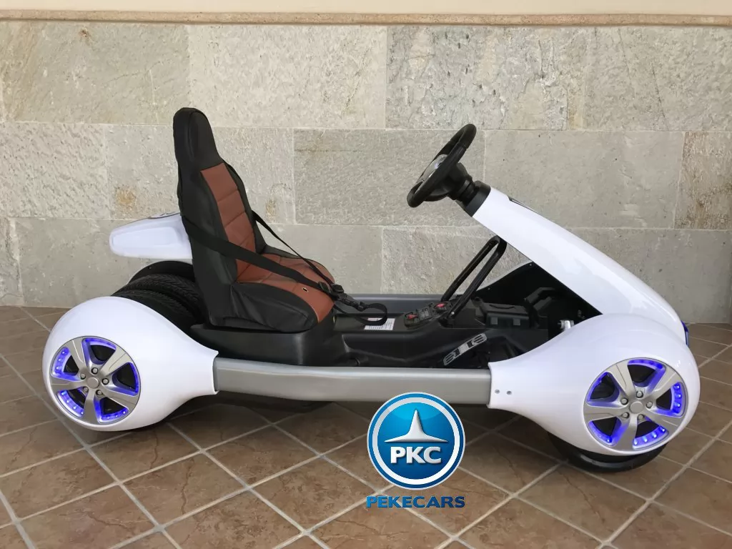 Kart eléctrico infantil FC-8818 Blanco lateral