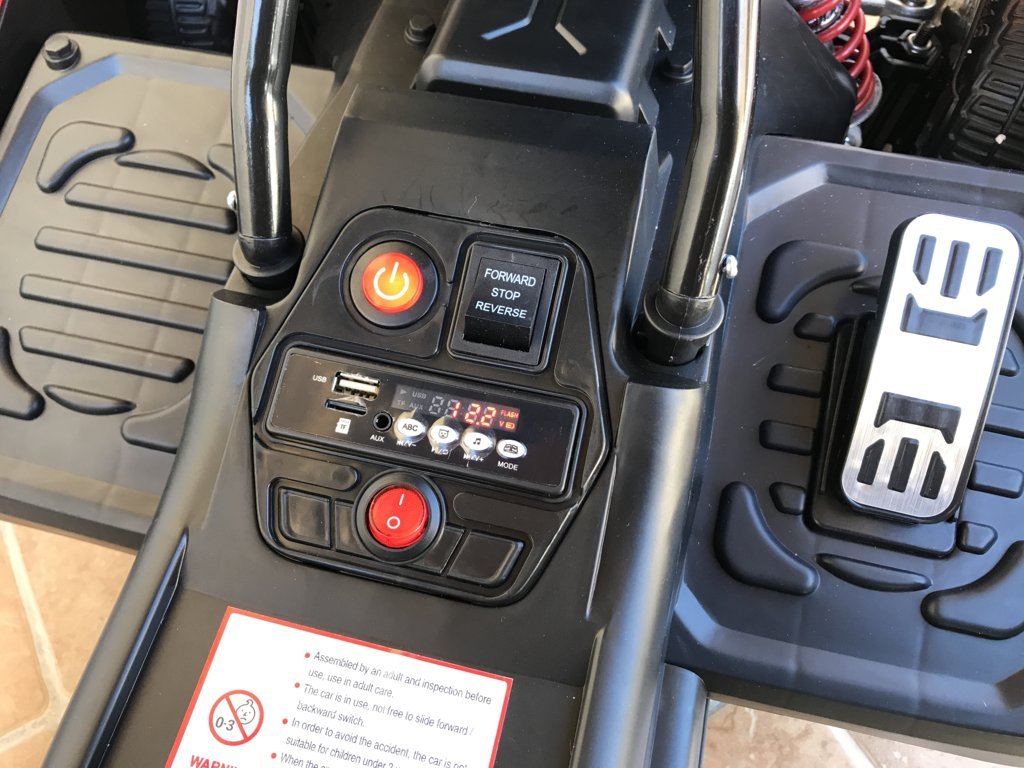 Kart eléctrico para niños FC-8818 Rojo
