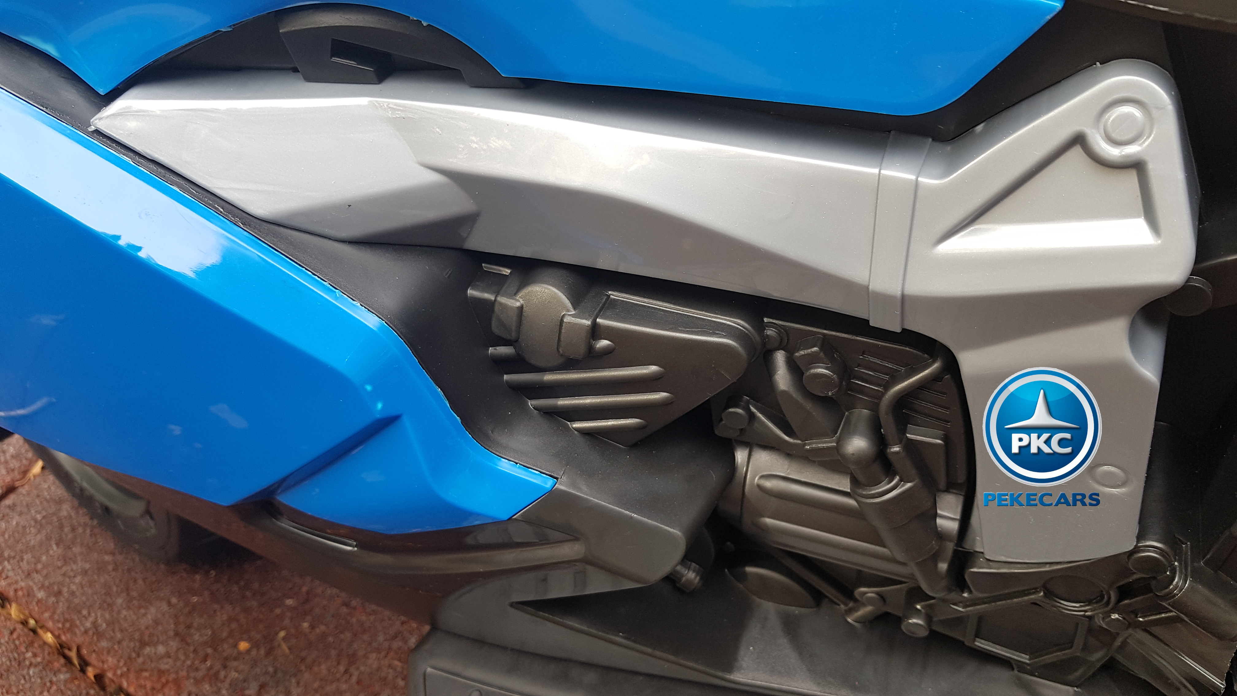Moto electrica BMW style k1300s Azul - decoración motor