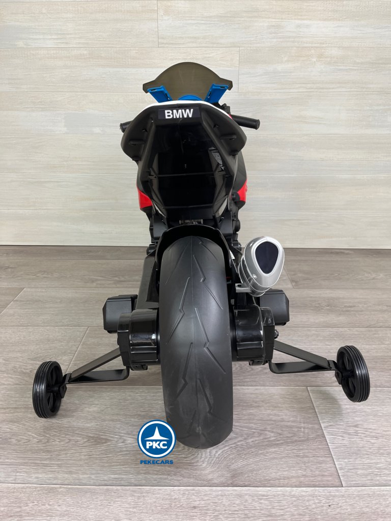 BMW HP4 race12V S1000RR roja parte trasera