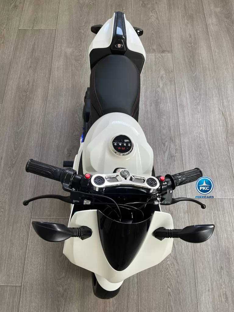 Moto de carreras estilo Ducati 24V Blanca desde arriba frontal