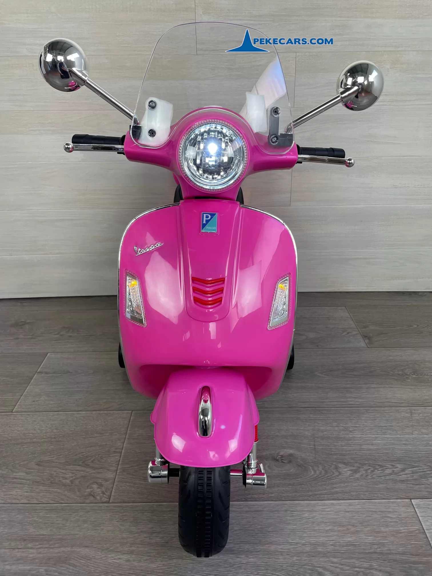 Moto Vespa GTS-S 12V rosa 3/4 frontal