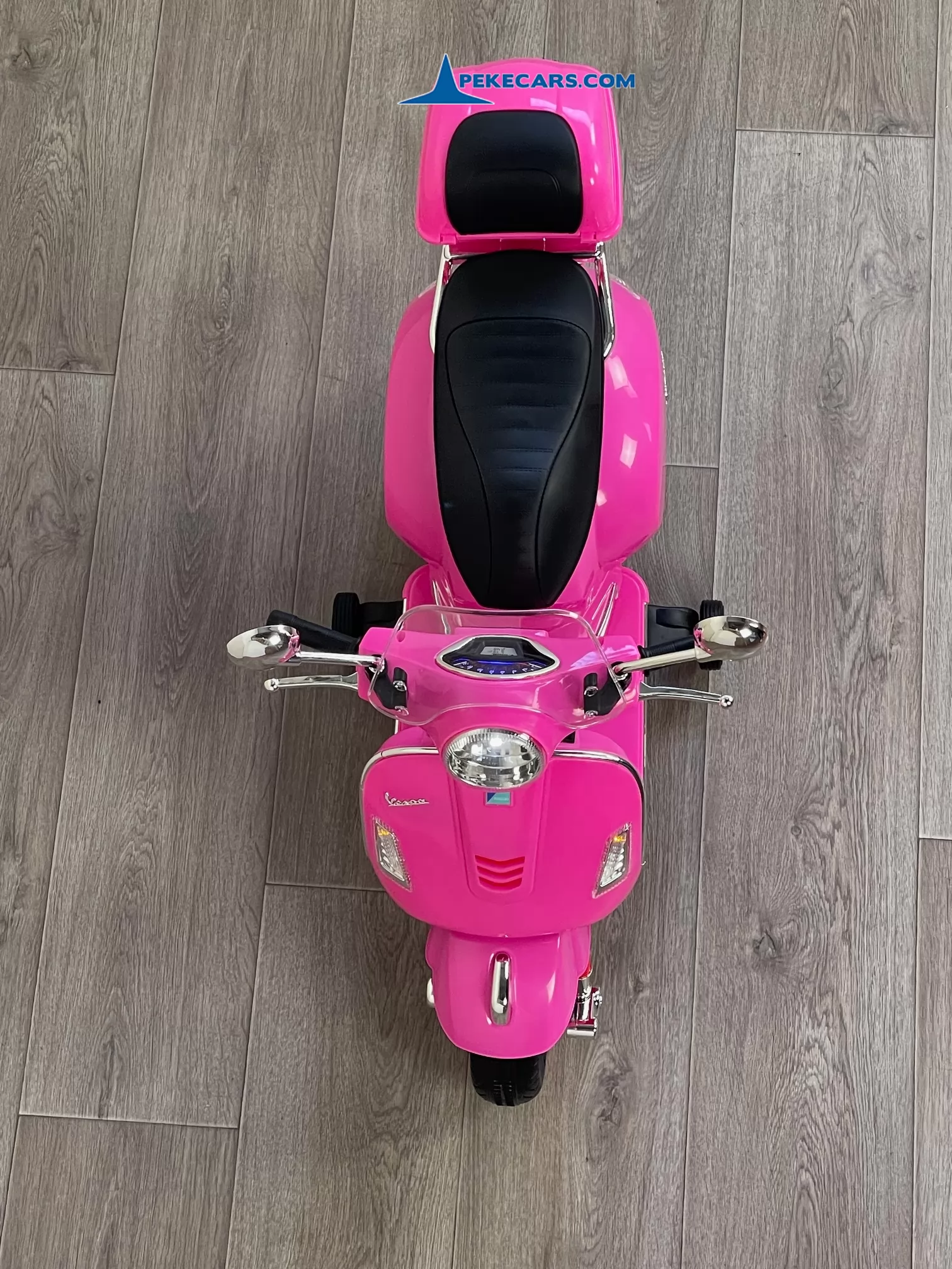 Moto Vespa GTS-S 12V rosa 3/4 vista arriba
