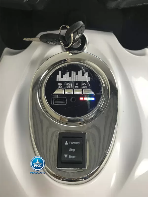 Moto de carreras blanca special edition